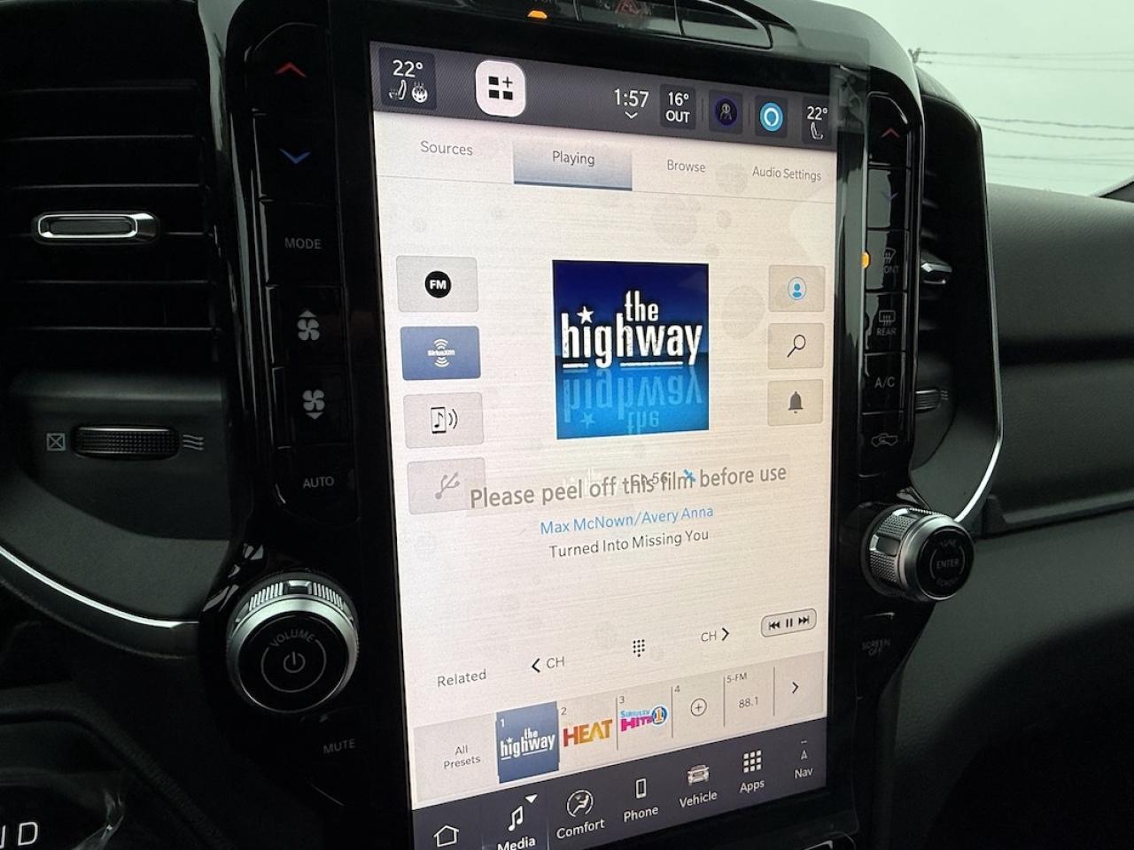 2026 RAM 1500 BIG HORN 4X4 Photo