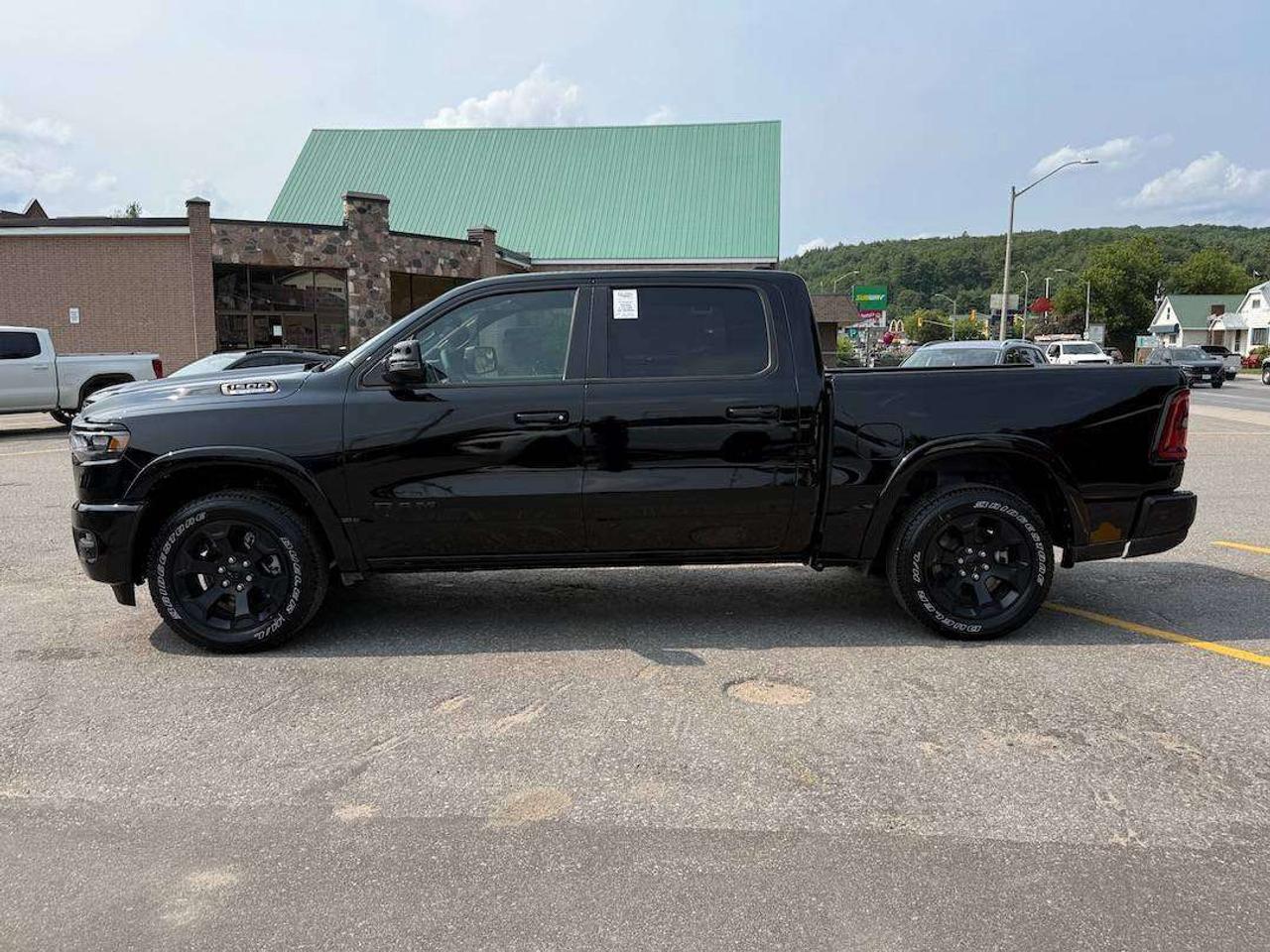 2026 RAM 1500 BIG HORN 4X4 Photo