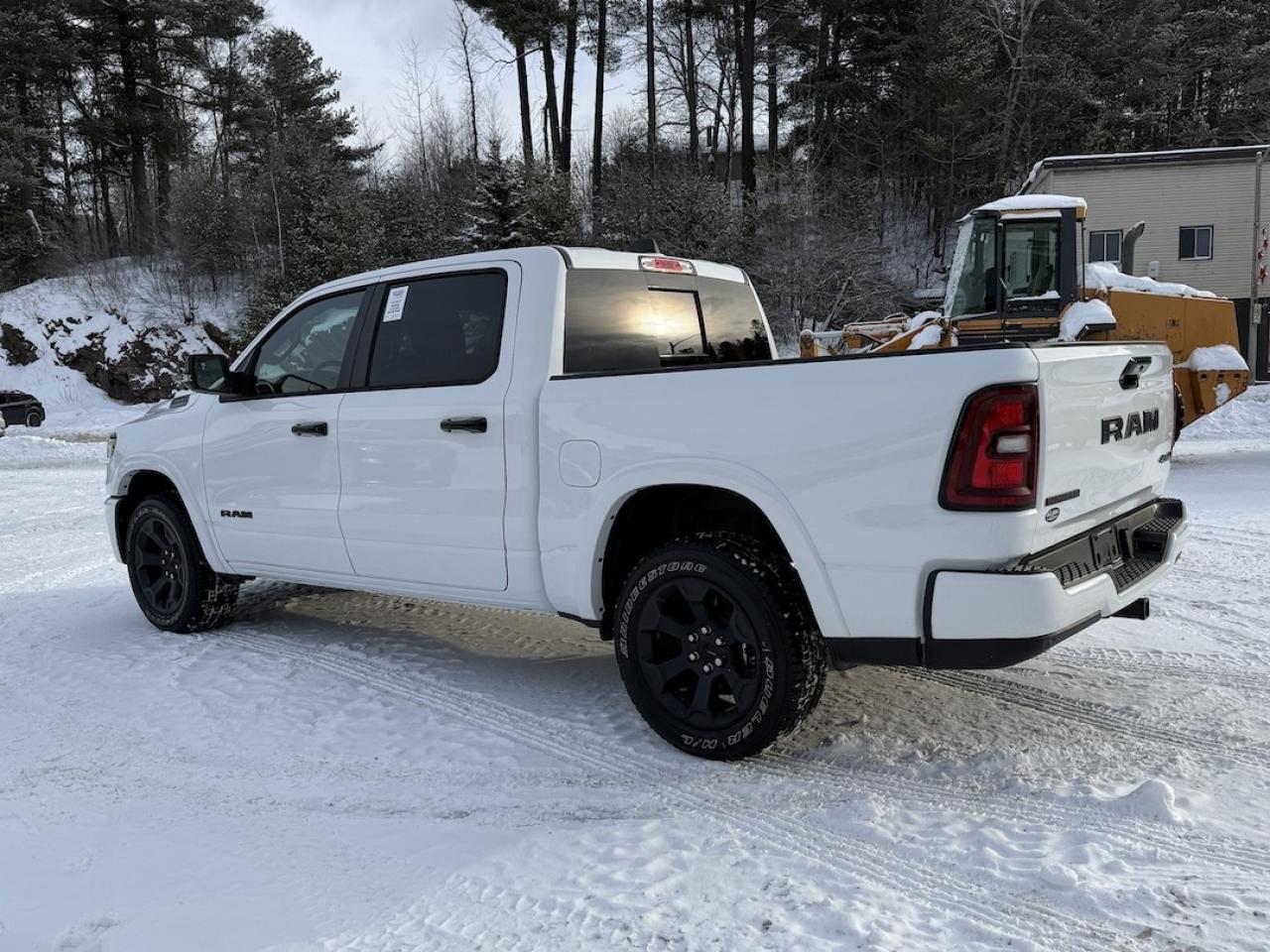 2026 RAM 1500 BIG HORN 4X4 Photo
