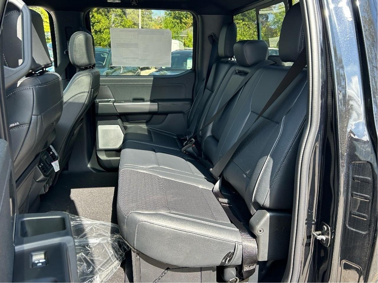 2025 Ford F-150 Lariat  - Sunroof - 22 Wheels Photo