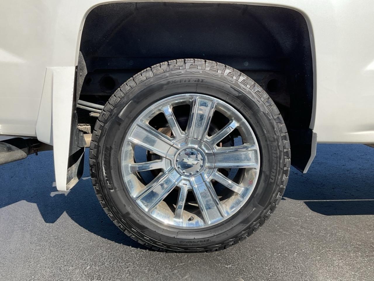 2018 Chevrolet Silverado 1500 AS IS / SUNROOF / POWER RUNNING BOARDS Photo4