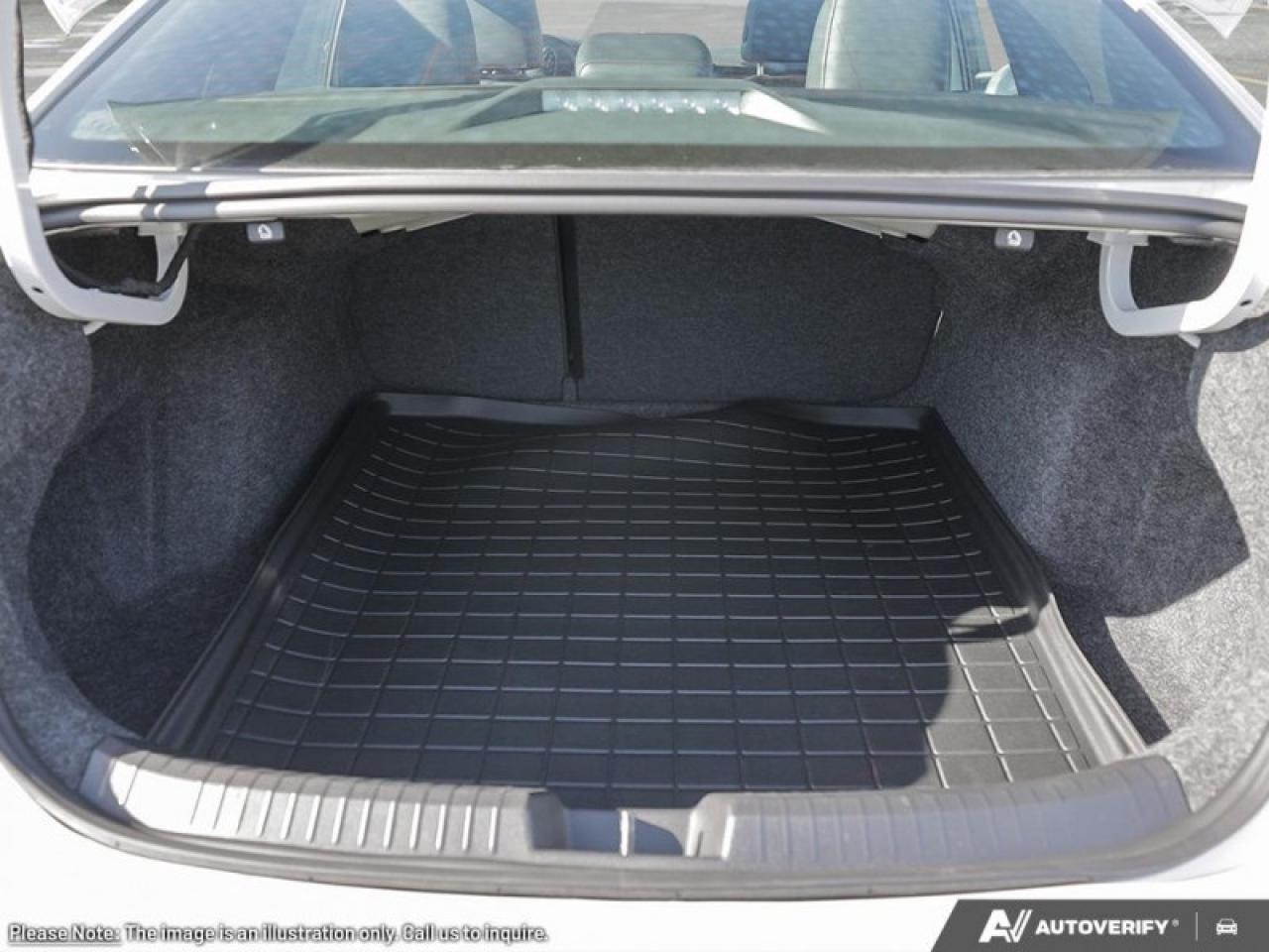 2026 Hyundai Elantra Luxury  -  Sunroof - $113.02 /Wk Photo