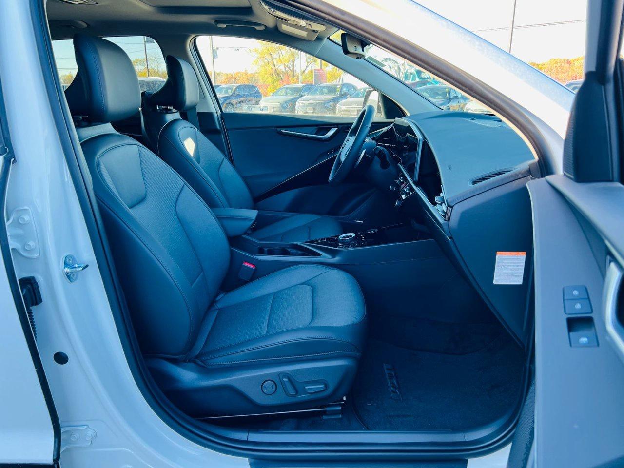 2026 Kia NIRO EV WAVE Photo