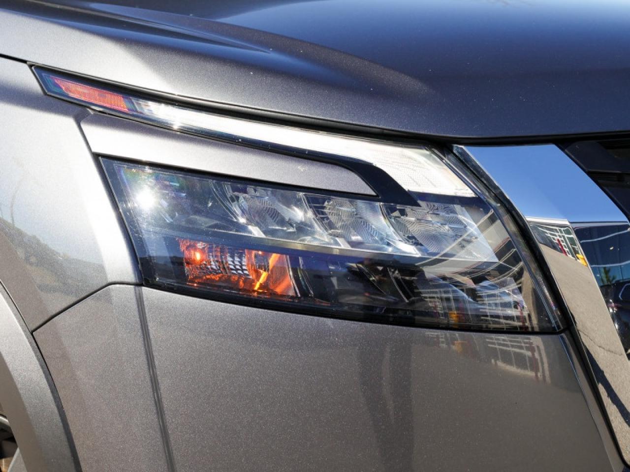 2023 Nissan Pathfinder S  - $230 B/W Photo