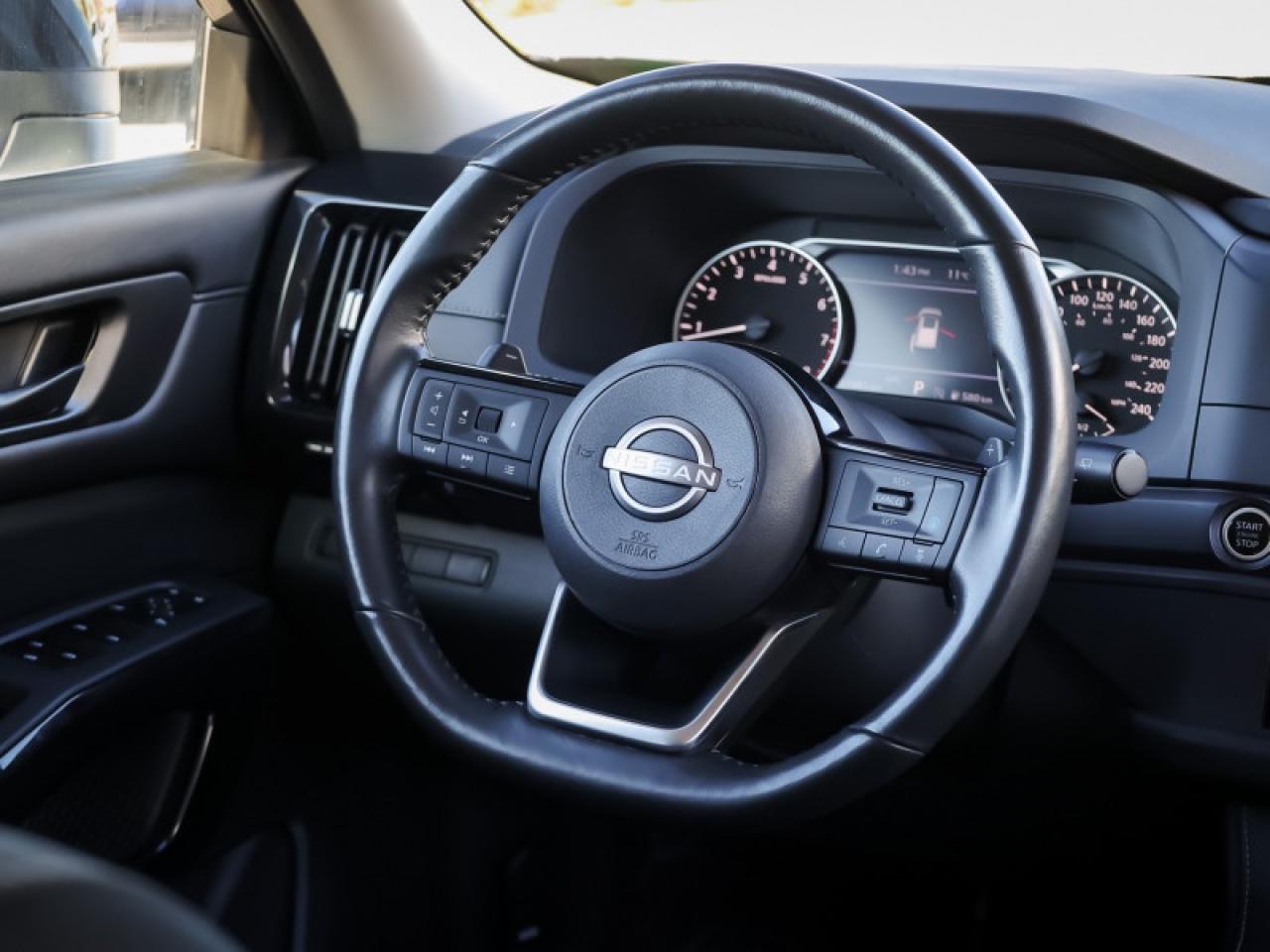 2023 Nissan Pathfinder S  - $230 B/W Photo