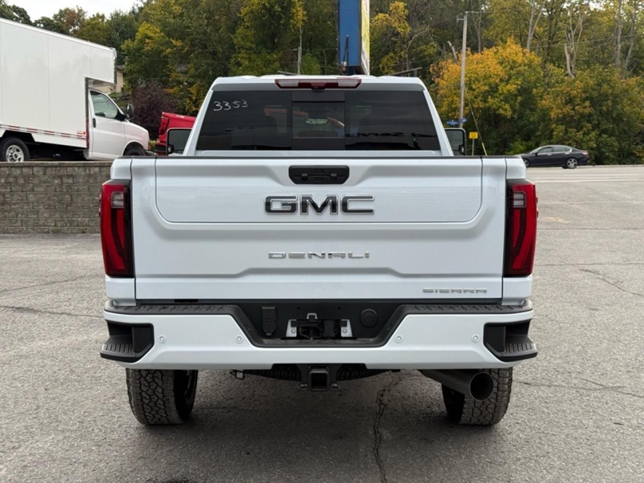 2026 GMC Sierra 2500 HD Denali Ultimate  - Leather Seats Photo3