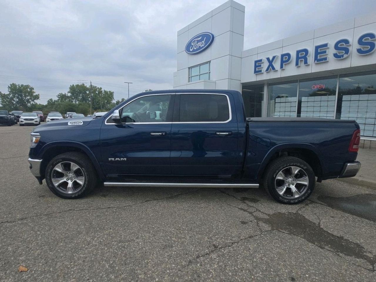 2022 RAM 1500 Laramie Photo5