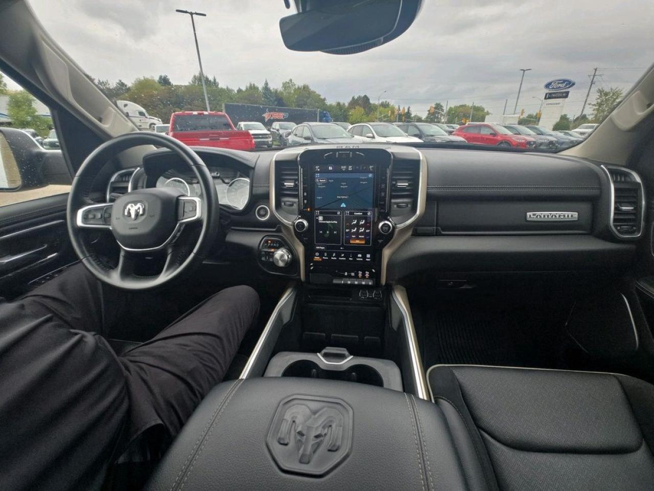 2022 RAM 1500 Laramie Photo5