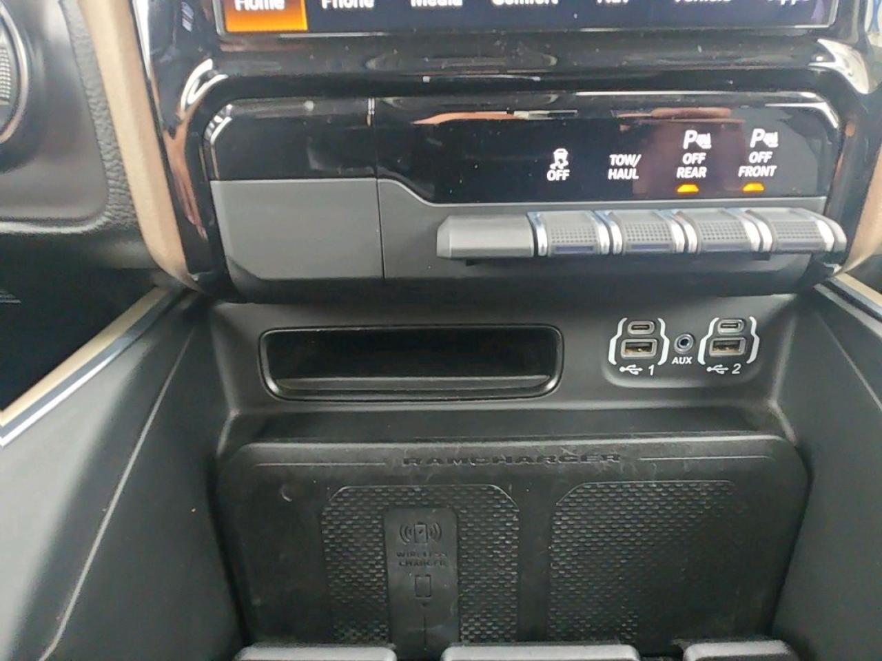 2022 RAM 1500 Laramie Photo5
