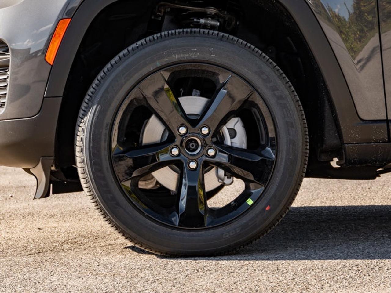 2025 Jeep Grand Cherokee Altitude Photo