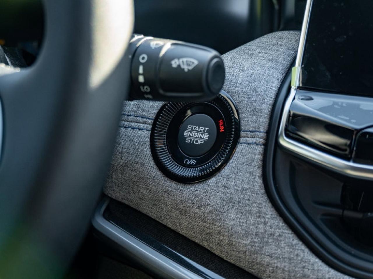 2026 Jeep Compass NORTH Photo