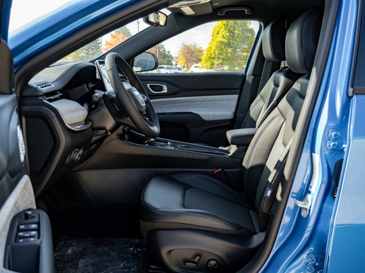 2026 Jeep Compass NORTH Photo