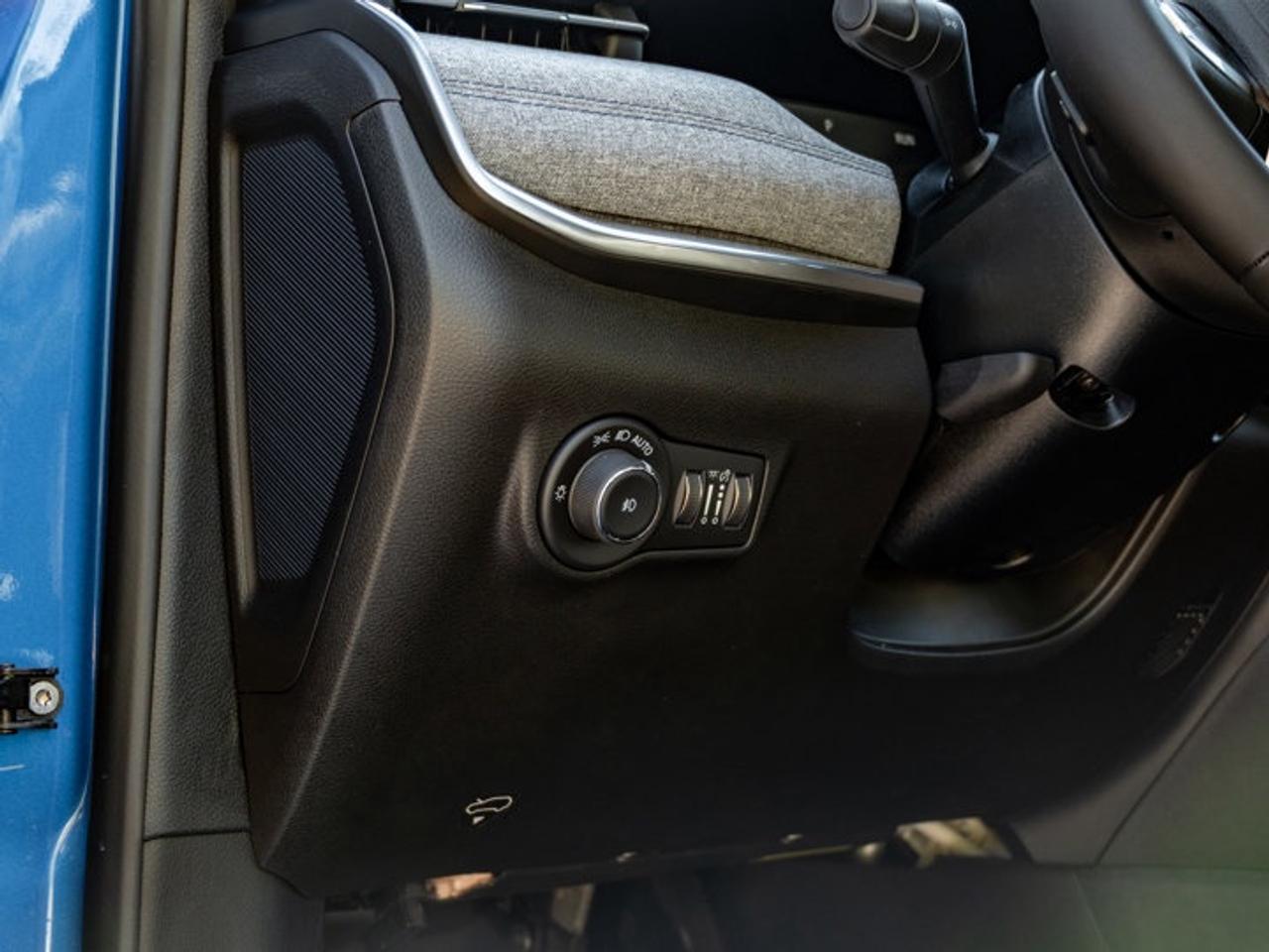 2026 Jeep Compass NORTH Photo