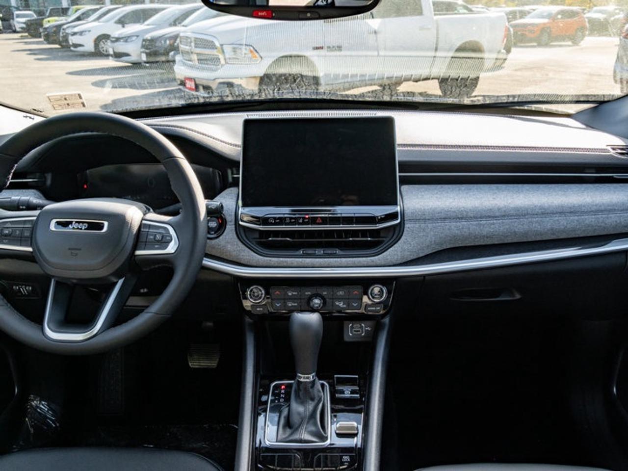 2026 Jeep Compass NORTH Photo