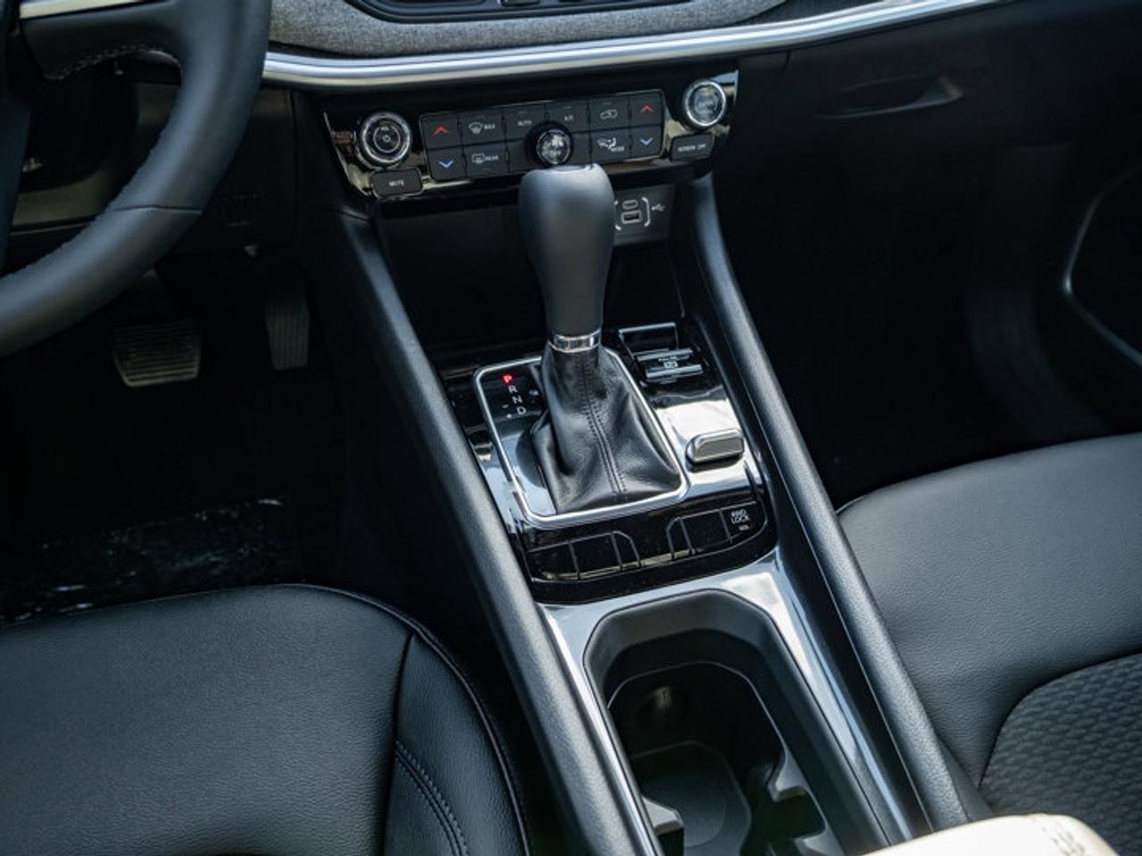 2026 Jeep Compass NORTH Photo