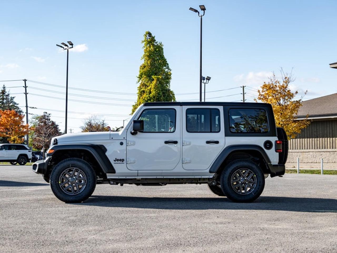 2026 Jeep Wrangler Sport S Photo