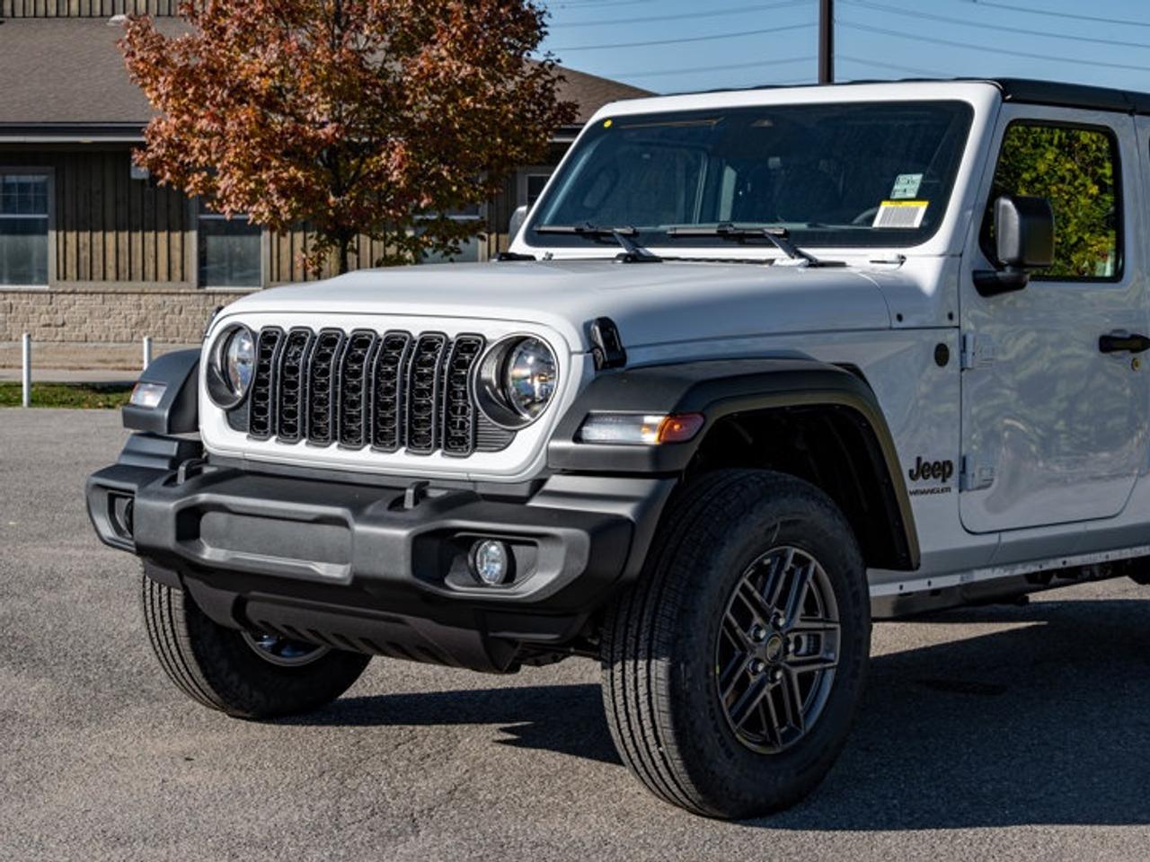 2026 Jeep Wrangler Sport S Photo