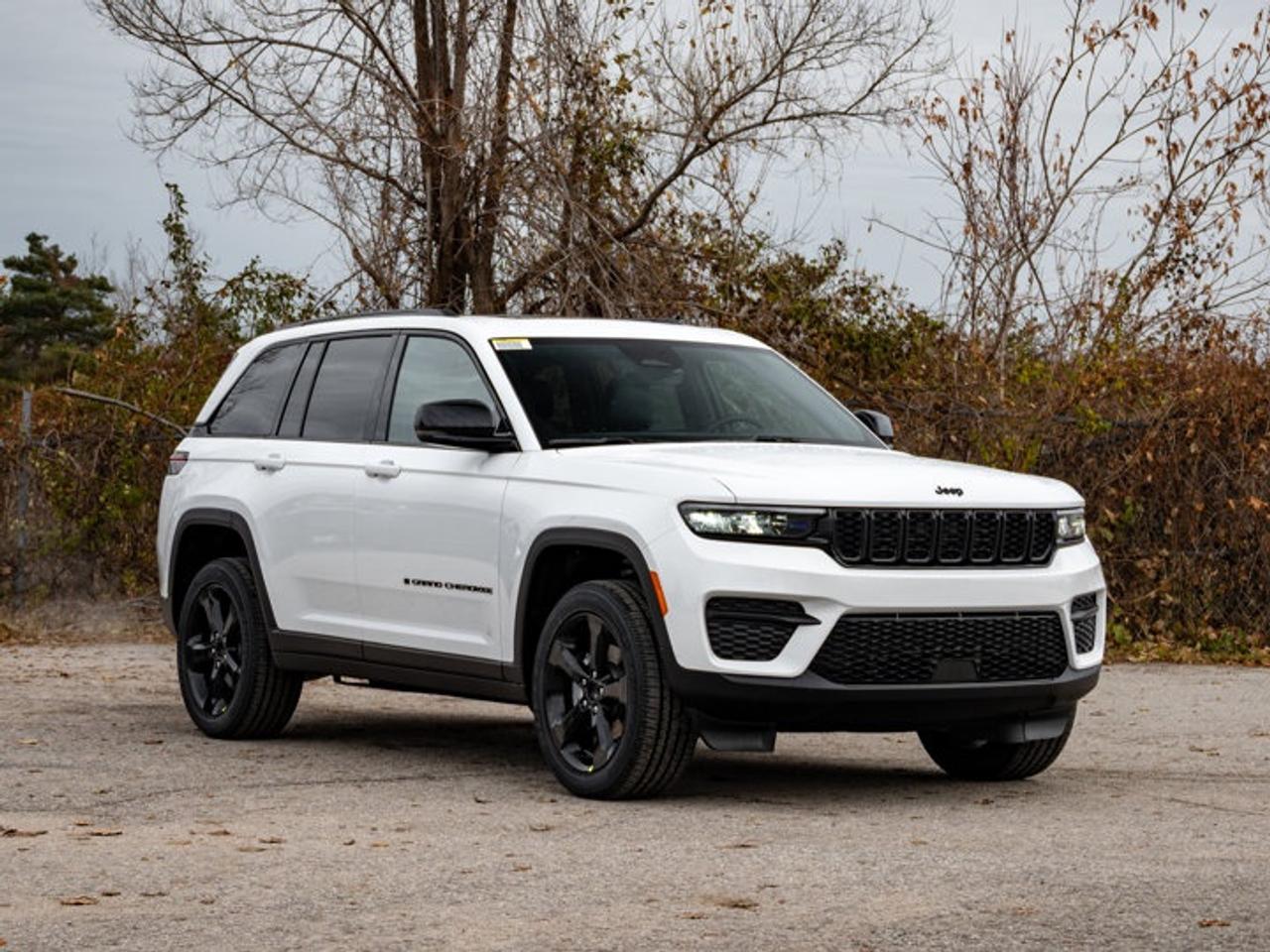 2025 Jeep Grand Cherokee Altitude Photo