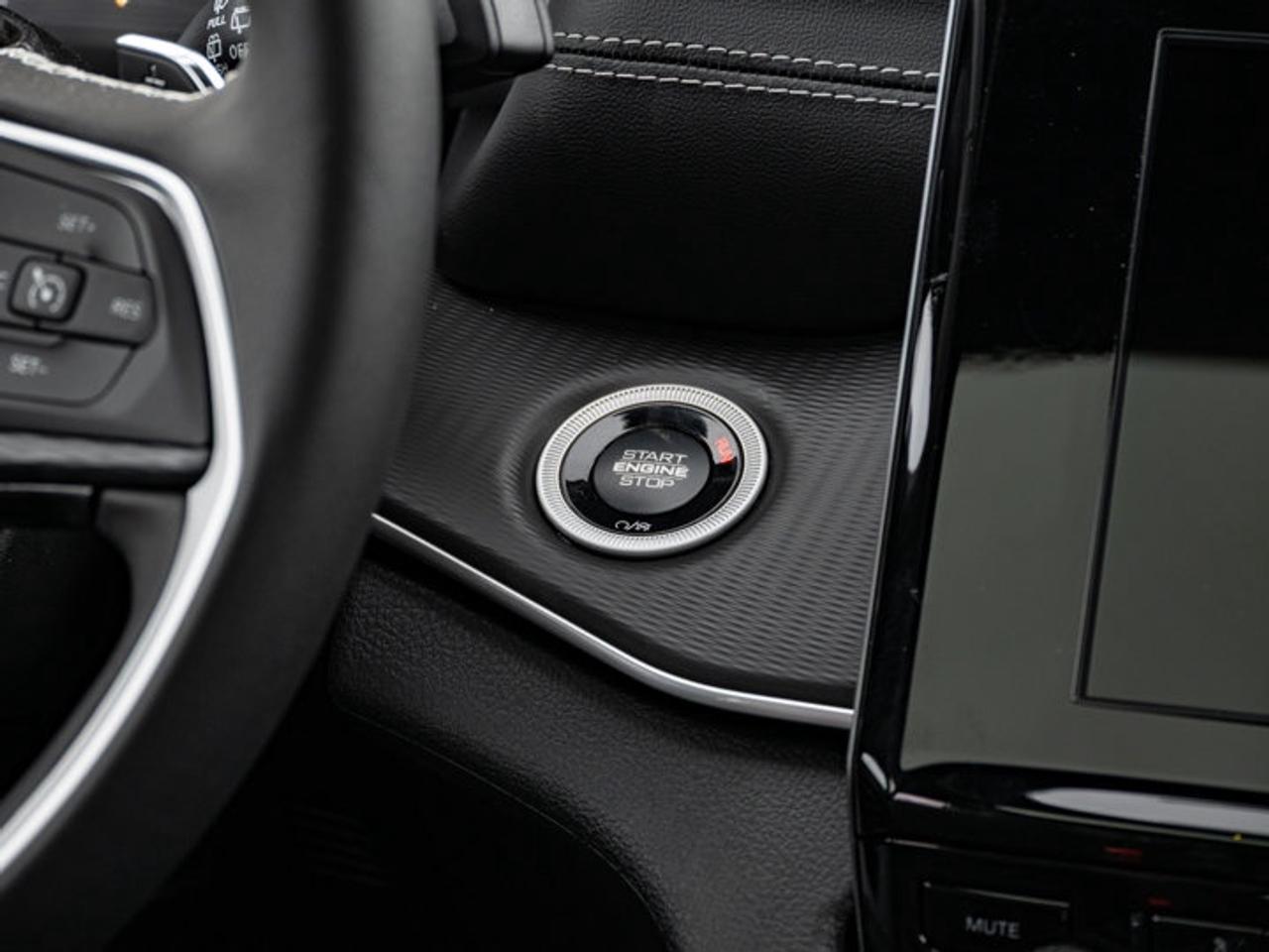 2025 Jeep Grand Cherokee Altitude Photo