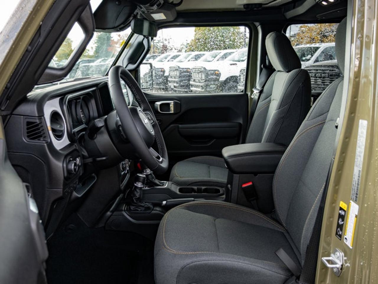 2026 Jeep Wrangler Sport S Photo