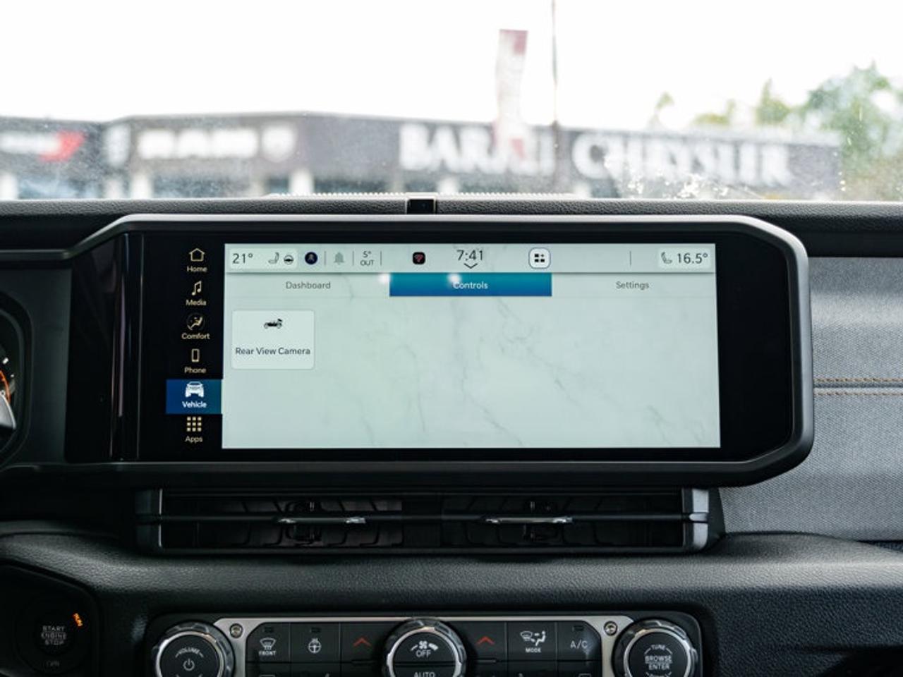 2026 Jeep Wrangler Sport S Photo