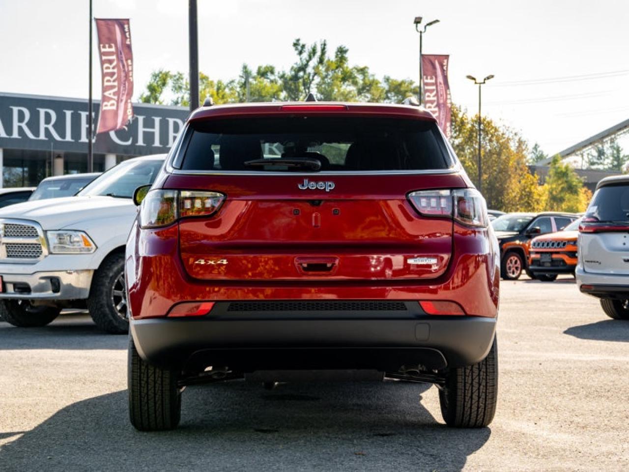 2026 Jeep Compass NORTH Photo4
