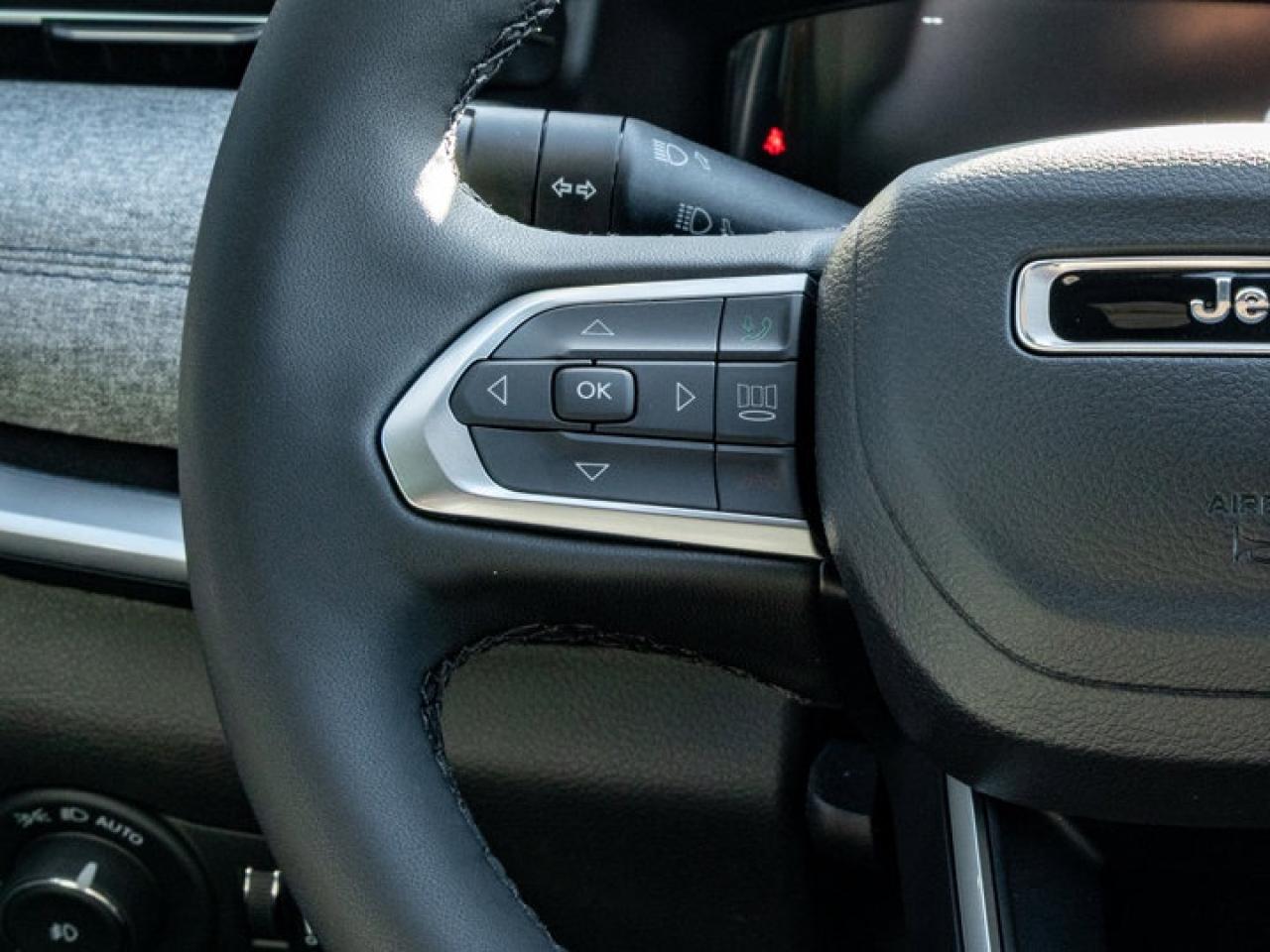 2026 Jeep Compass NORTH Photo