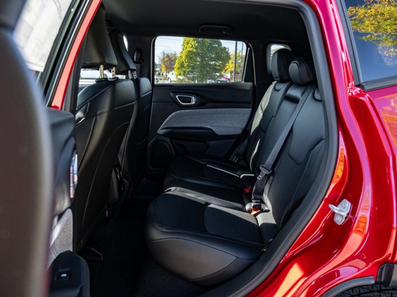 2026 Jeep Compass NORTH Photo