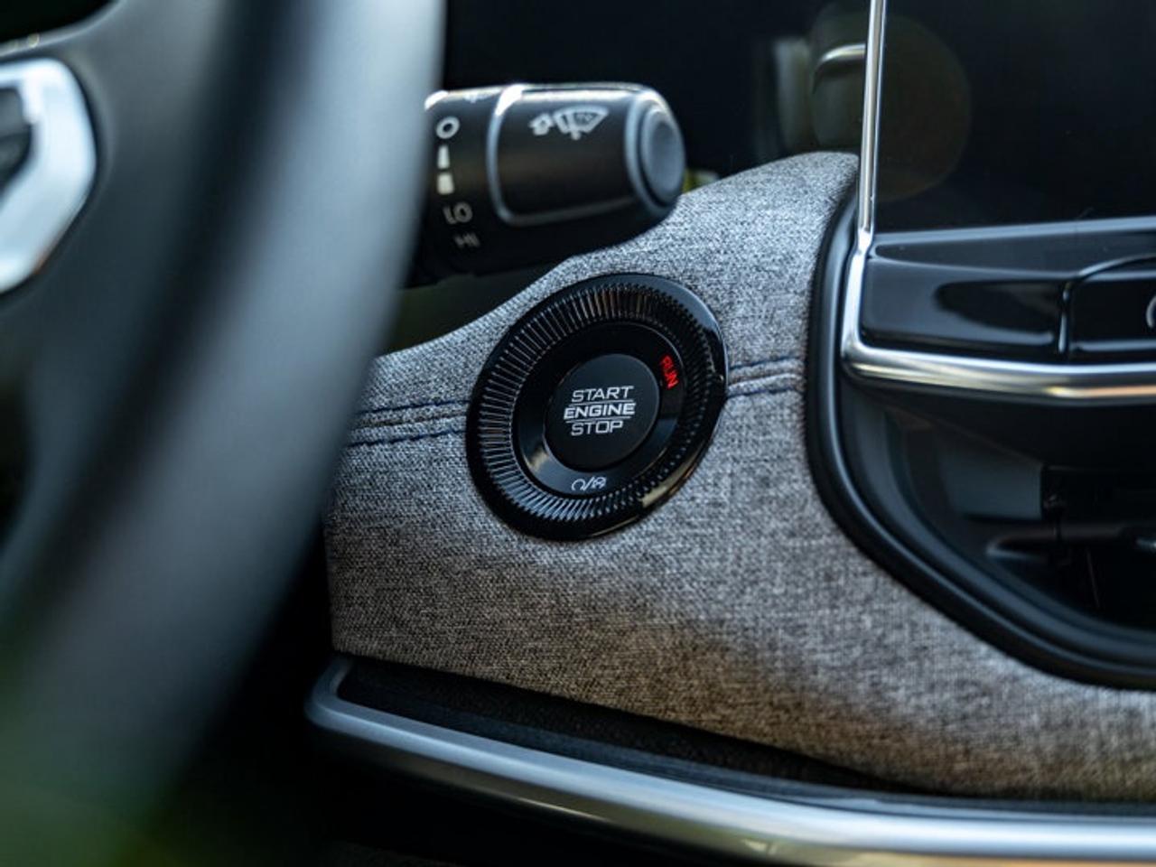 2026 Jeep Compass NORTH Photo