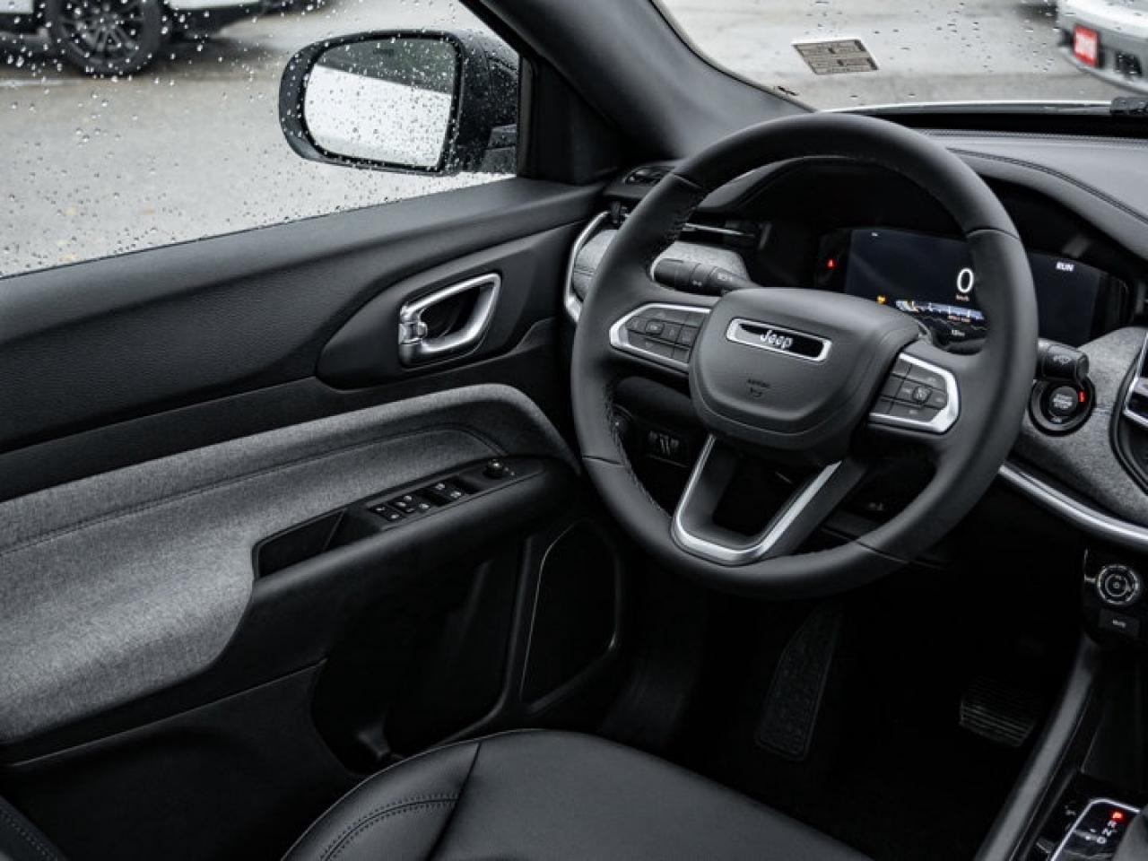 2026 Jeep Compass NORTH Photo