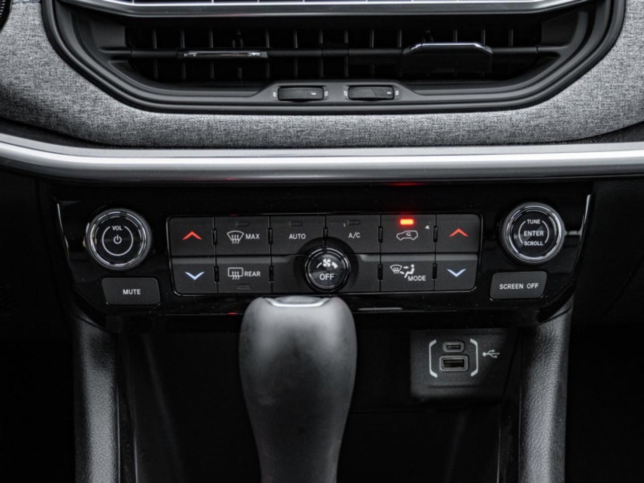 2026 Jeep Compass NORTH Photo