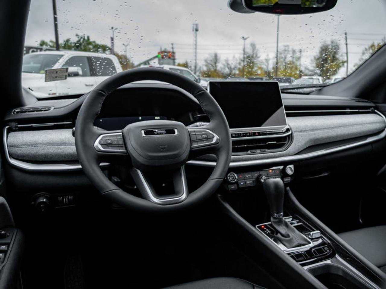 2026 Jeep Compass NORTH Photo2