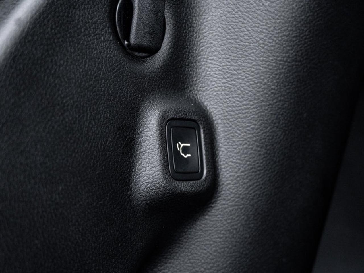 2026 Jeep Compass NORTH Photo