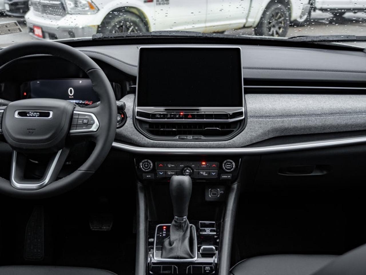 2026 Jeep Compass NORTH Photo