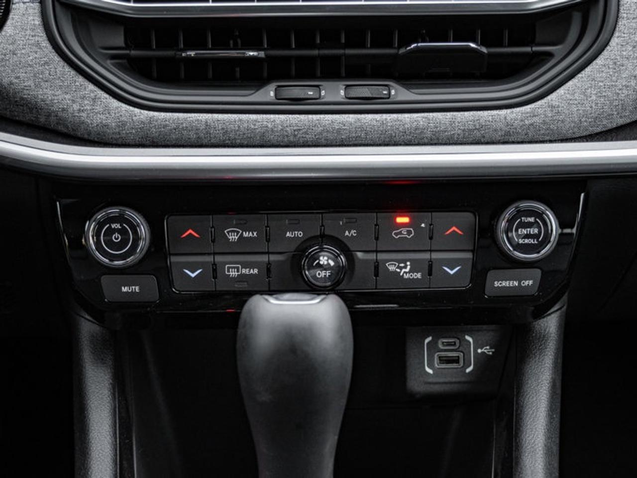 2026 Jeep Compass NORTH Photo