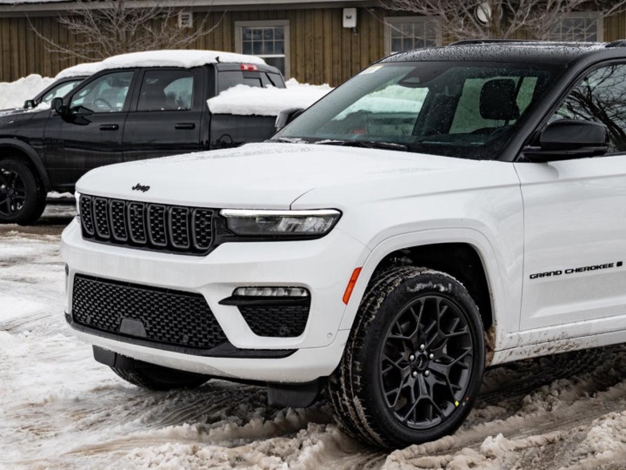 2025 Jeep Grand Cherokee Summit Reserve Photo