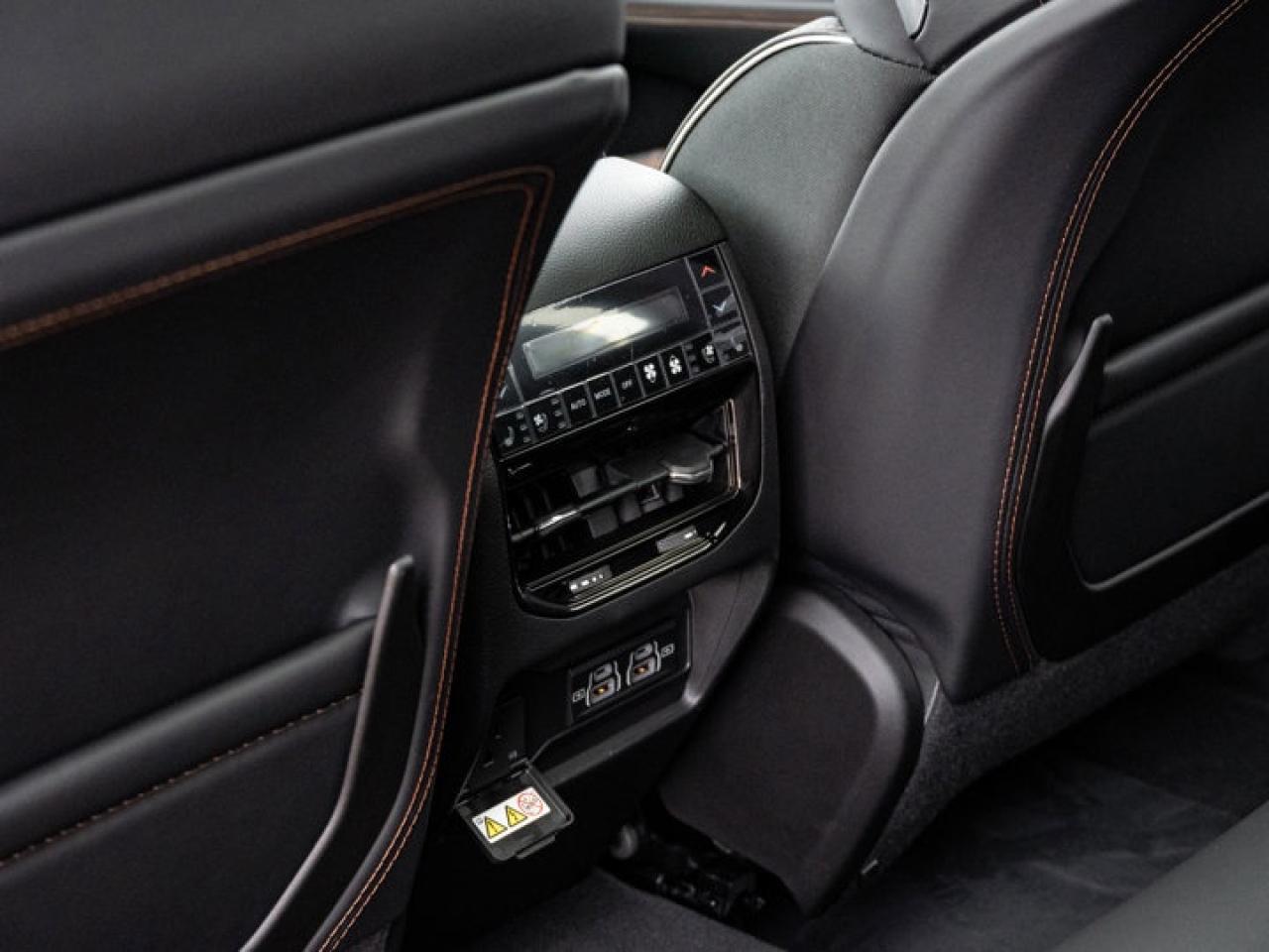 2025 Jeep Grand Cherokee Summit Reserve Photo