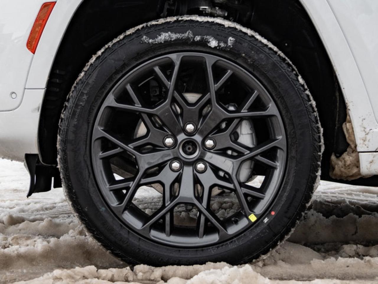 2025 Jeep Grand Cherokee Summit Reserve Photo