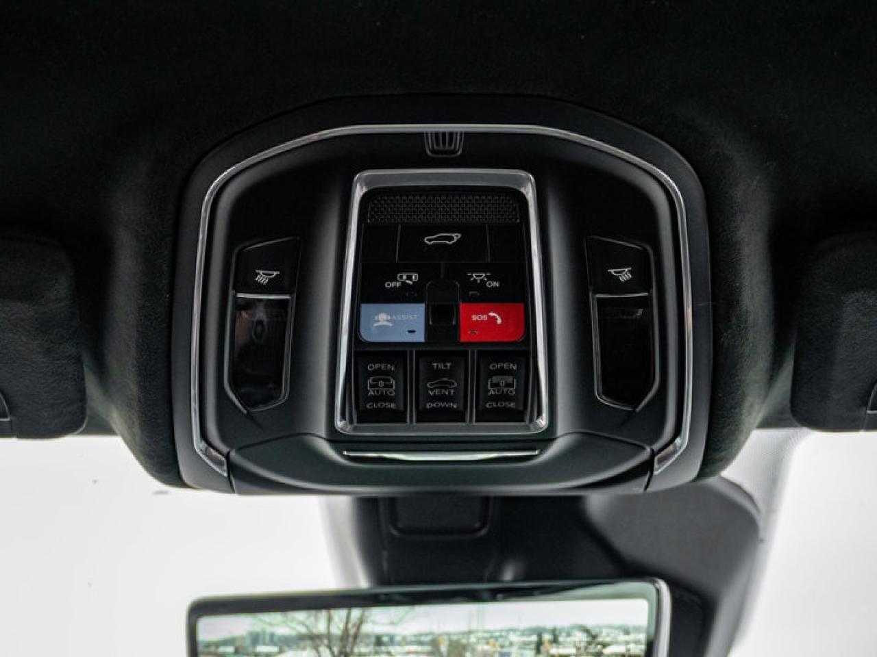 2025 Jeep Grand Cherokee Summit Reserve Photo