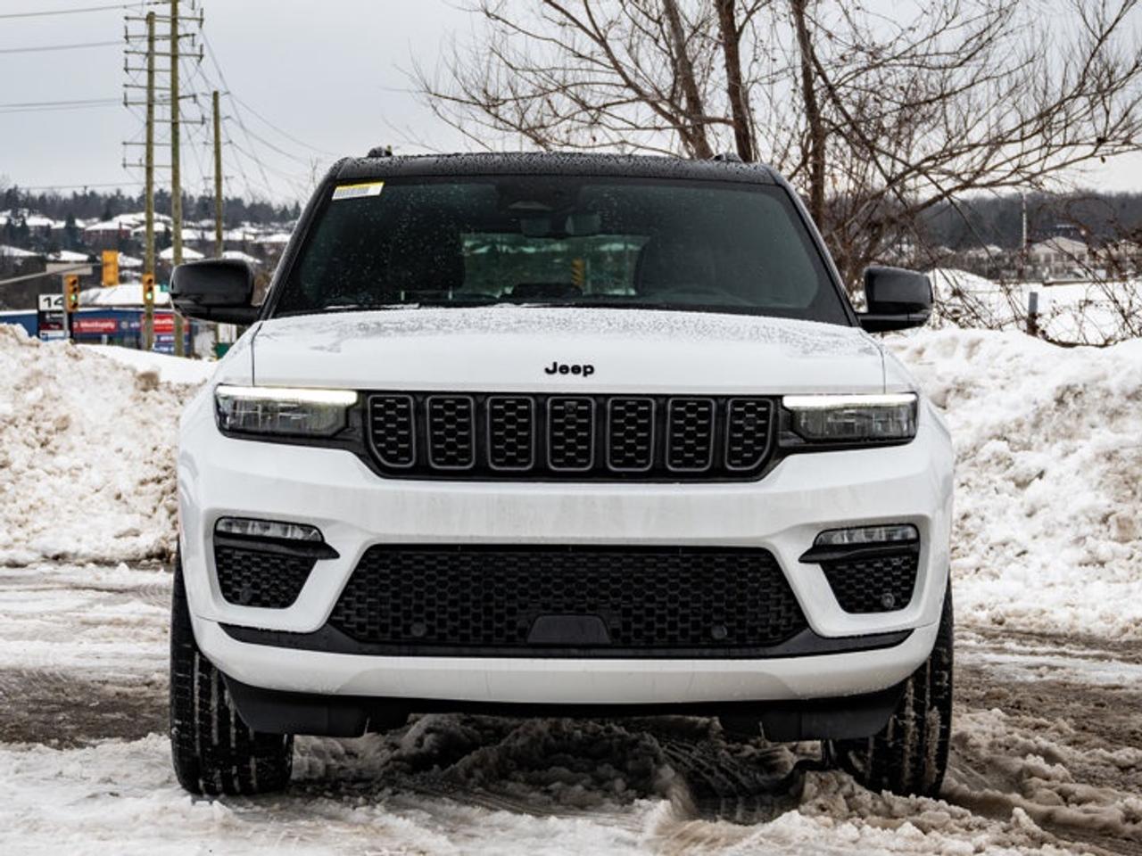 2025 Jeep Grand Cherokee Summit Reserve Photo