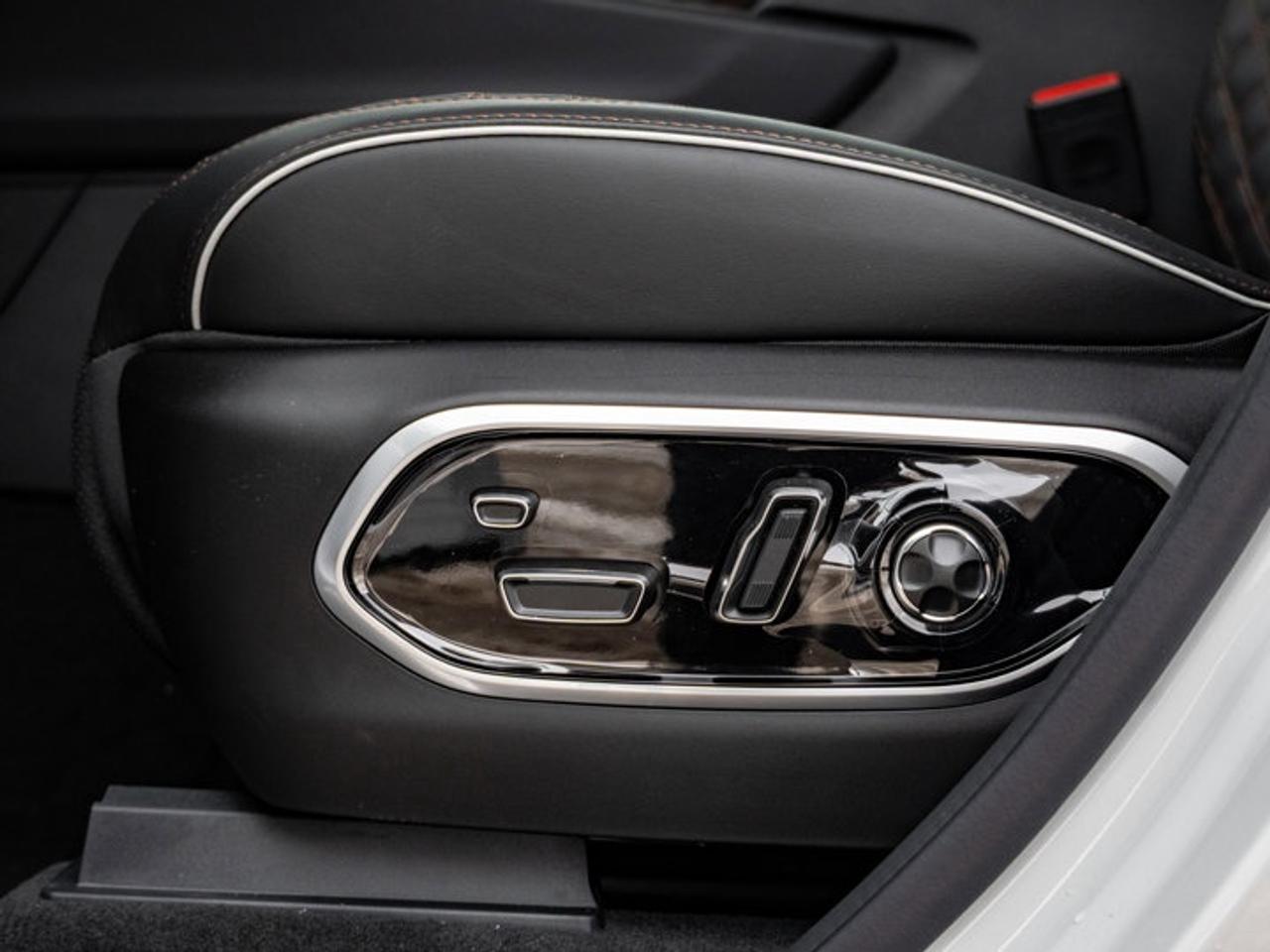 2025 Jeep Grand Cherokee Summit Reserve Photo