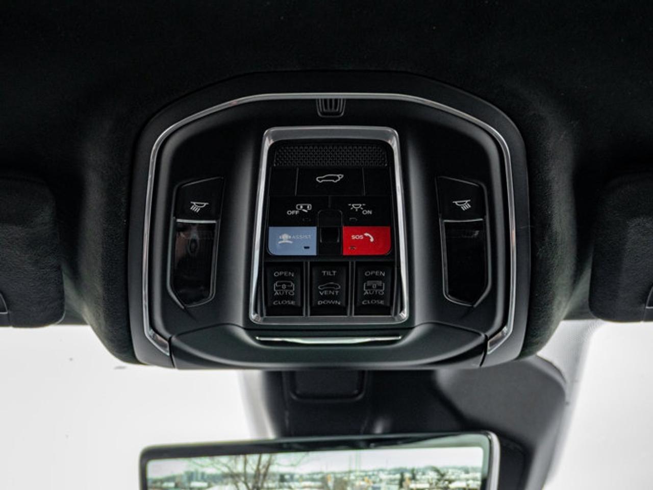 2025 Jeep Grand Cherokee Summit Reserve Photo