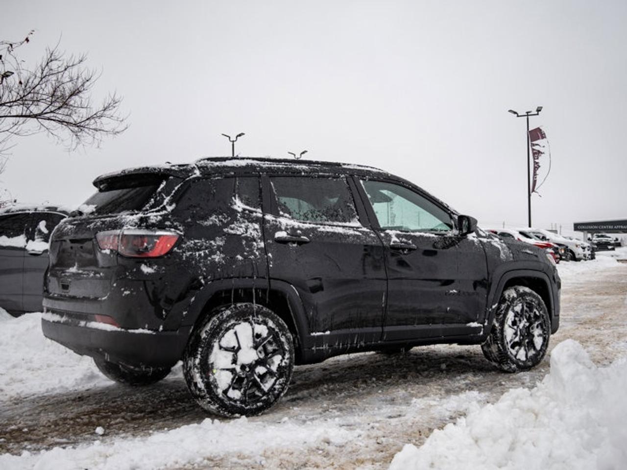 2026 Jeep Compass NORTH Photo