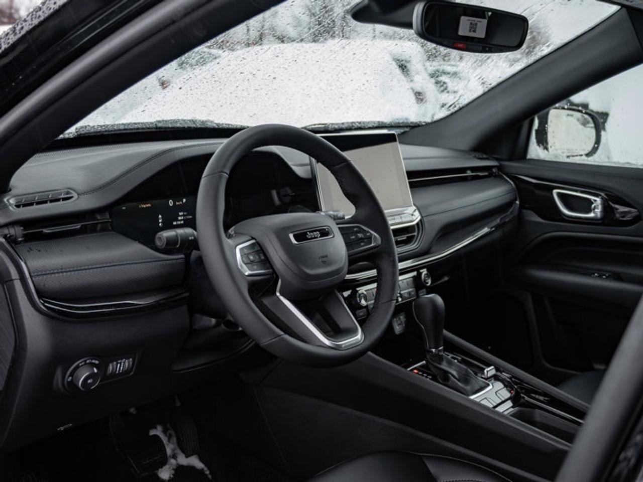 2026 Jeep Compass NORTH Photo