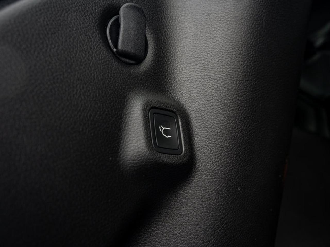 2026 Jeep Compass NORTH Photo