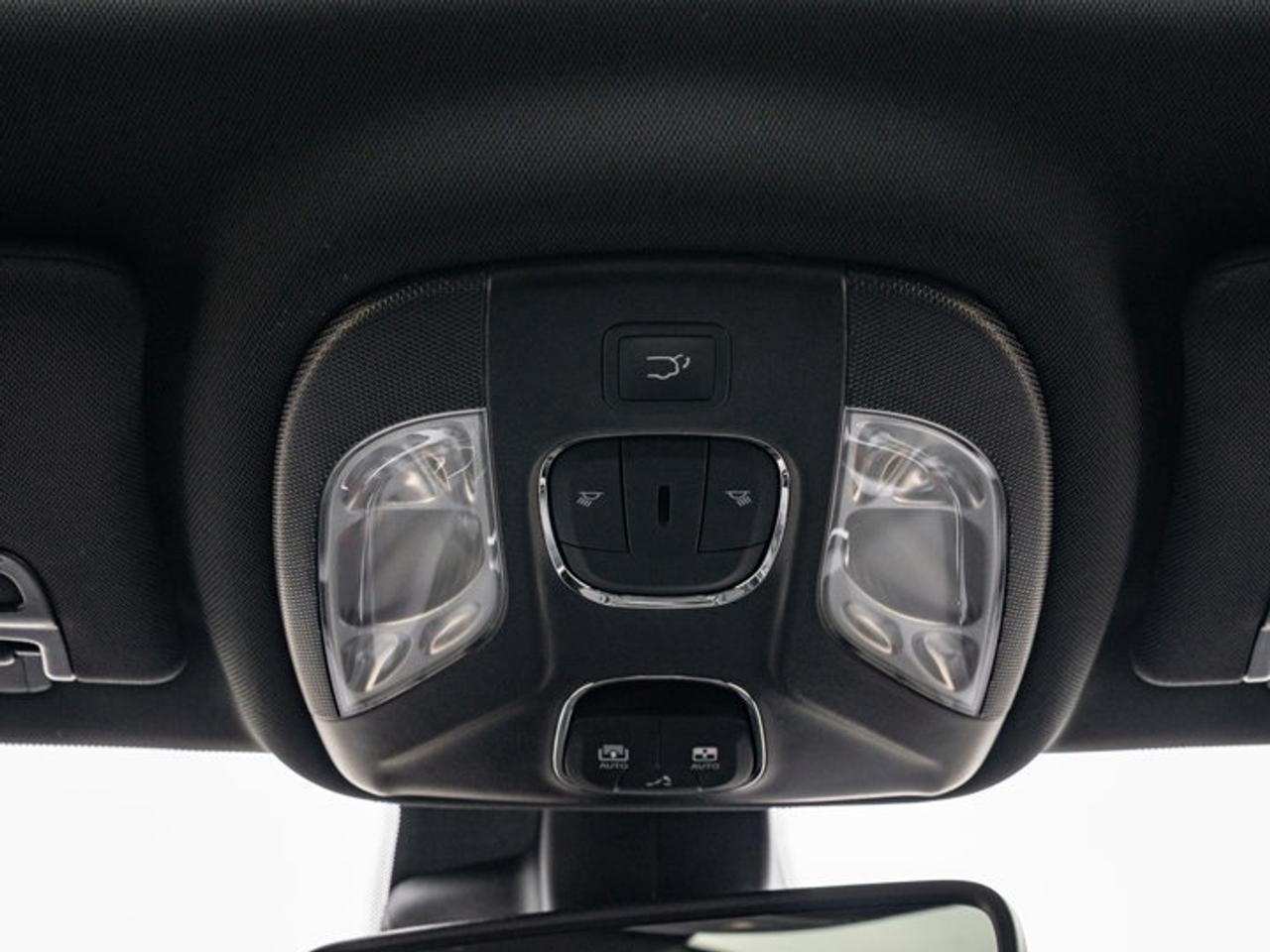 2026 Jeep Compass NORTH Photo