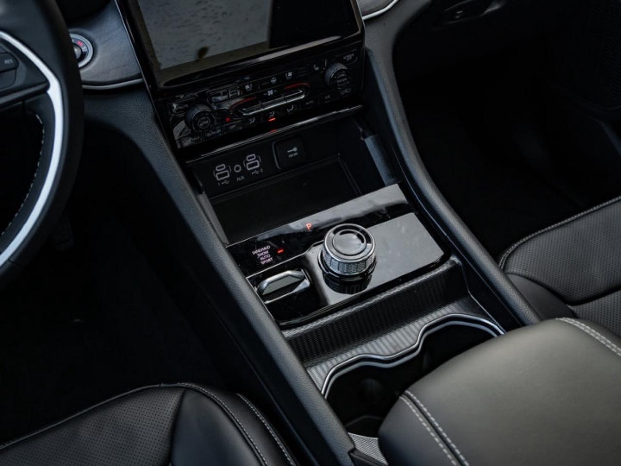 2025 Jeep Grand Cherokee Limited Photo