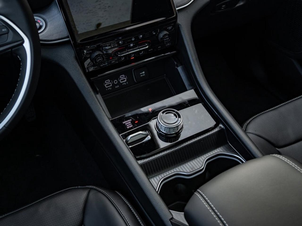 2025 Jeep Grand Cherokee Limited Photo