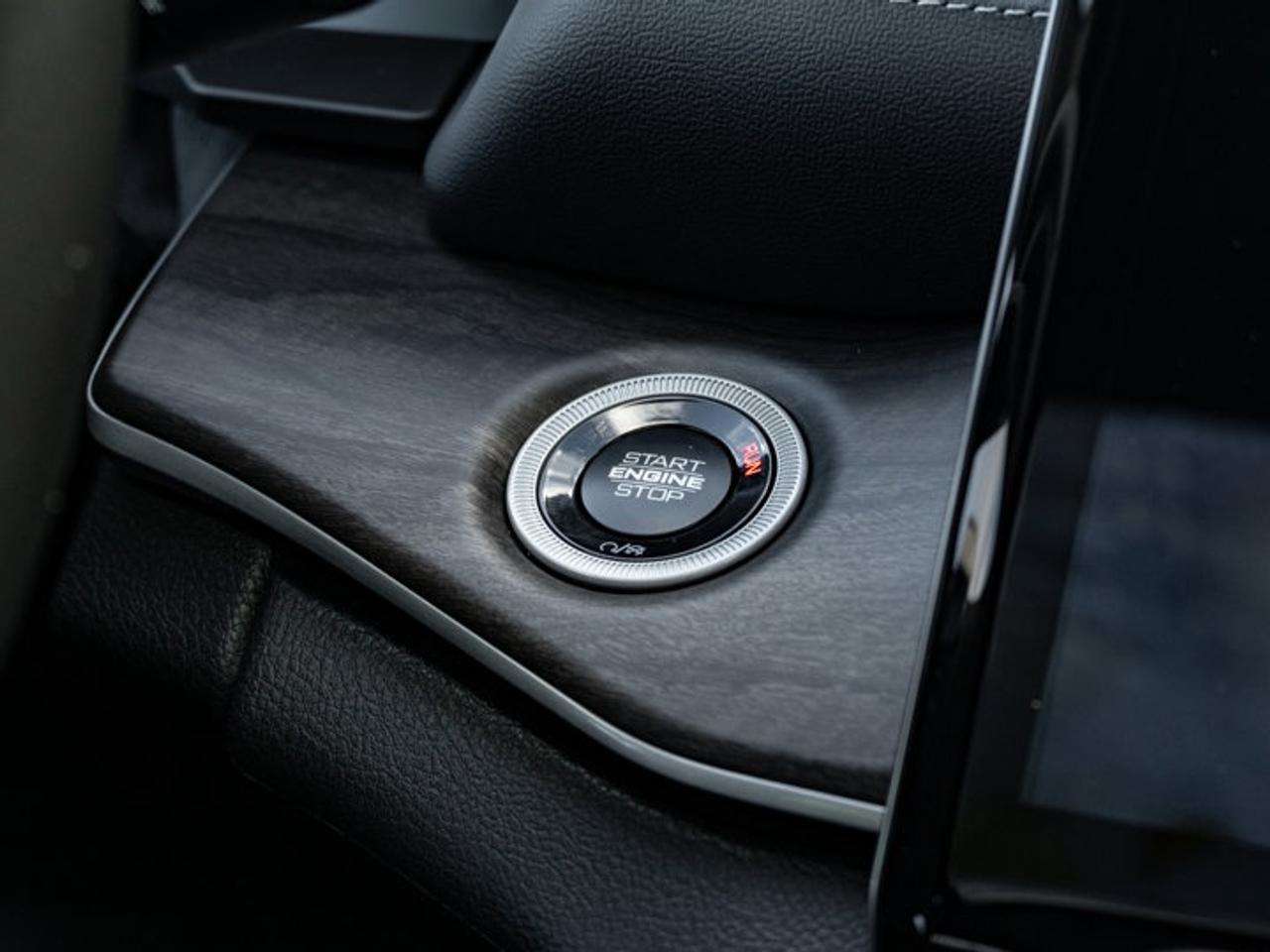 2025 Jeep Grand Cherokee Limited Photo