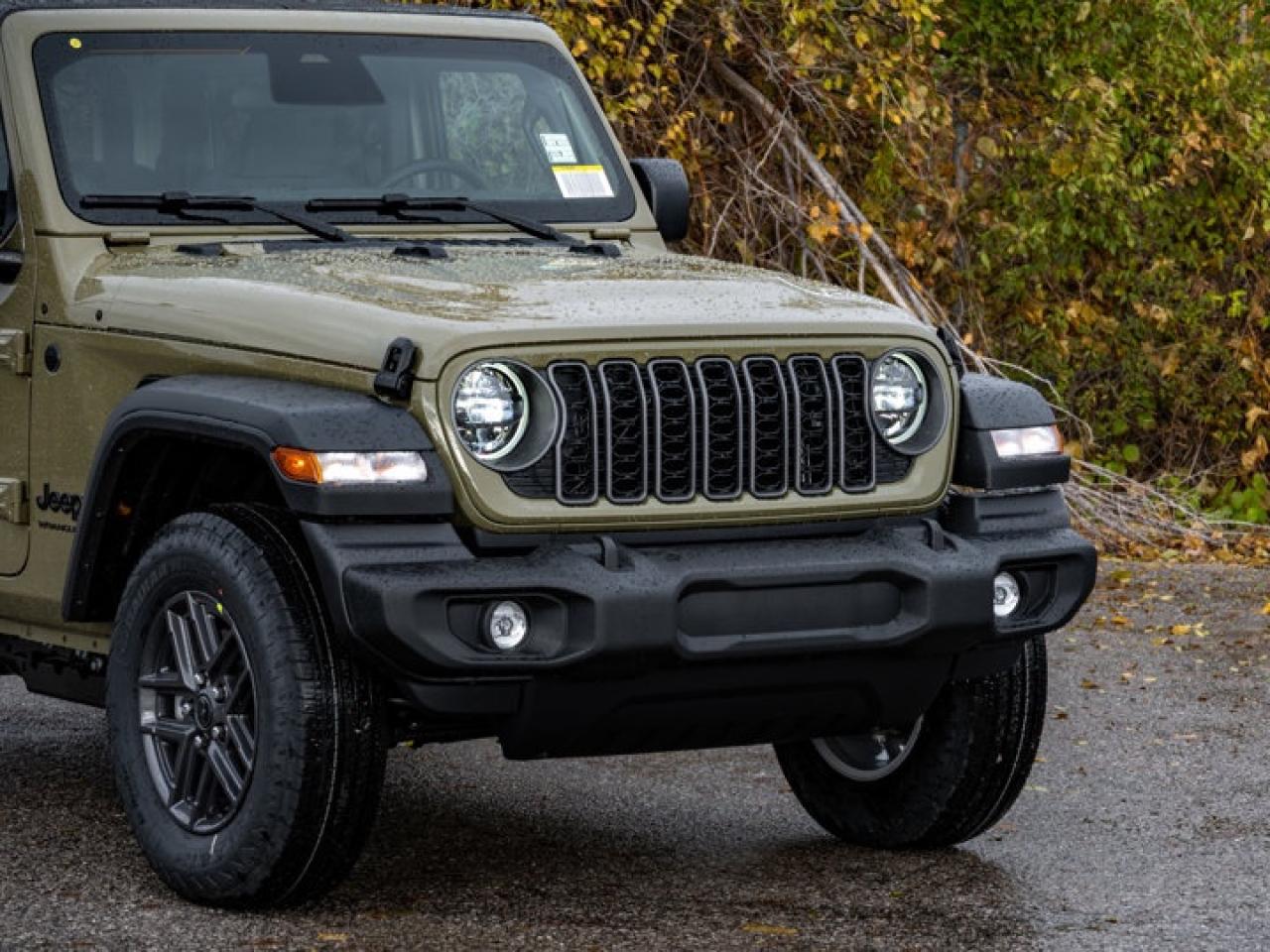 2026 Jeep Wrangler Sport S Photo